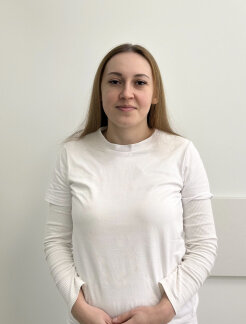 Іванищева  Анна  Миколаївна