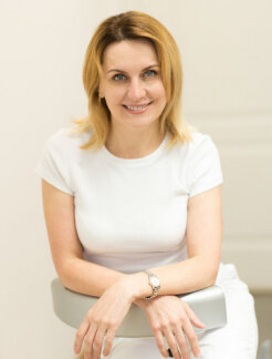 Крюкова Оксана Віталіївна