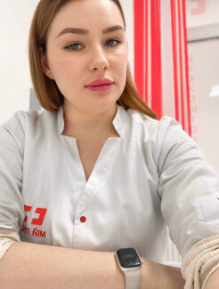 Ткачук  Юлія  Миколаївна
