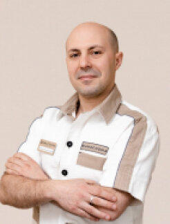 Шалваров Костянтин Сергійович