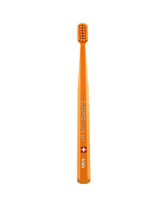 Зубна щітка дитяча Curaprox Kids Ultra Soft ультрам'яка, з 4 до 12 років, 1 штука