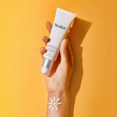 Крем для обличчя Medik8 SPF50+ з посиленим ефектом денний, 50 мл