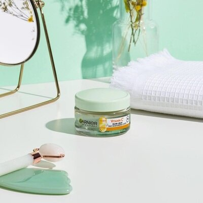 Гель для обличчя Garnier Skin Naturals зволожувальний з вітаміном С для тьмяної шкіри обличчя з ефектом сяяння та вирівнювання тону, 50 мл
