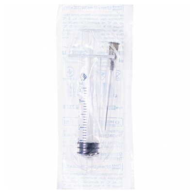 Шприц 5 мл Arterium 3-х компонентний з голкою 22G (0,7 мм х 38 мм), 1 штука