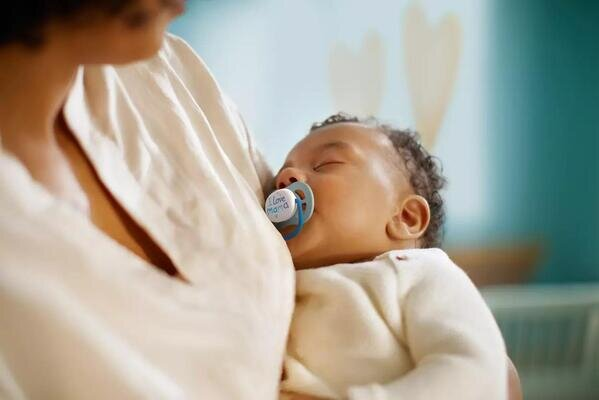 Пустушка силіконова Philips Avent Ultra Air I love SCF080/01 ортодонтична, 0-6 місяців, для хлопчиків, 2 шт