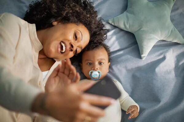 Пустушка силіконова Philips Avent Ultra Air I love SCF080/01 ортодонтична, 0-6 місяців, для хлопчиків, 2 шт