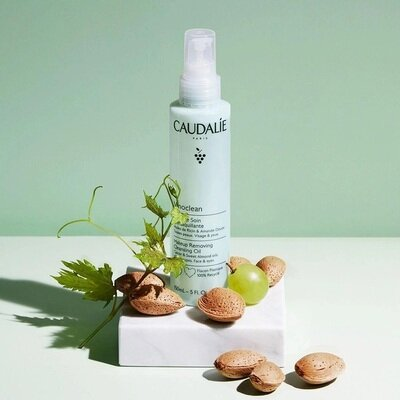 Олія для зняття макіяжу з обличчя та очей Caudalie Vinoclean, 150 мл