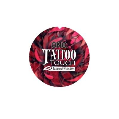 Презерватив ONE Tattoo Touch з текстурним малюнком червоний, 1 штука