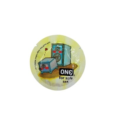Презерватив ONE Super Studs з точковим рельєфом, 1 штука