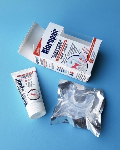 Гель зубний Biorepair Десенситайзер відновлюючий, комплект з капою, 50 мл
