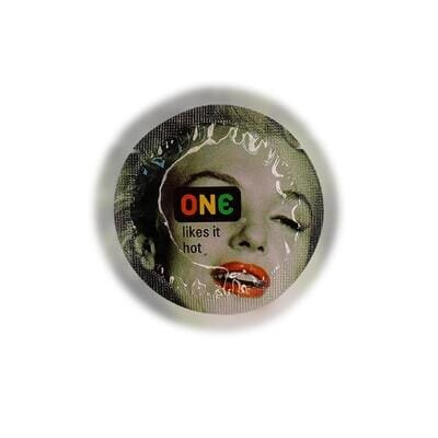 Презерватив ONE Color Sensations likes it hot рожевий, 1 штука