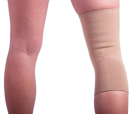 Бандаж для колінного суглобу Ortonia Soft Support еластичний, бежевий, розмір 4, 1 штука