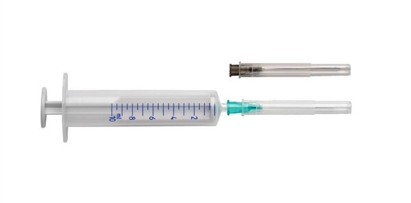 Шприц 10 мл Arterium Гемопласт 2-х компонентний з двома голками 22G (0,7 x 38 мм) и 21G (0,8 x 38 мм), 1 штука