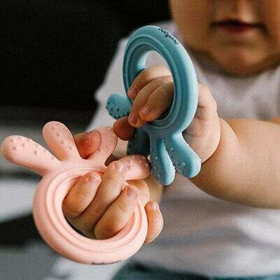 Прорізувач для зубів BabyOno 826/03 силіконовий Восьминіг, блакитний