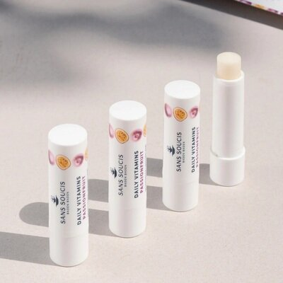 Бальзам для губ Sans Soucis Daily Vitamins SPF15 захисний маракуя, 4,5 г
