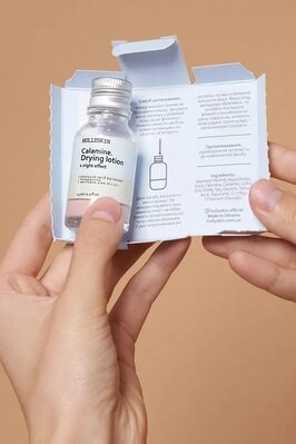 Засіб Hollyskin Calamine локальний від прищів і почервонінь з миттєвою дією за 1 ніч, 15 мл