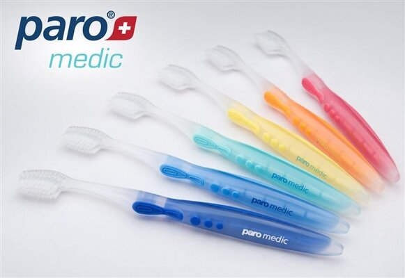 Зубна щітка Paro Swiss toothbrush Medic з конічними щетинками