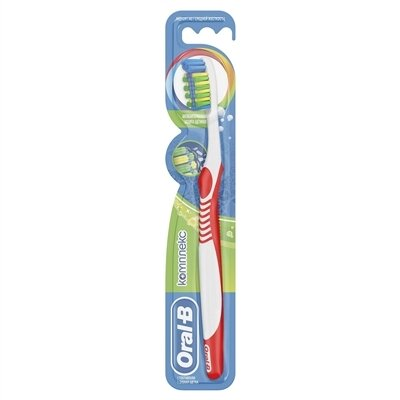 Зубна щітка Oral-B Комплекс, глибока чистка, антибактеріальний захист, 1 штука