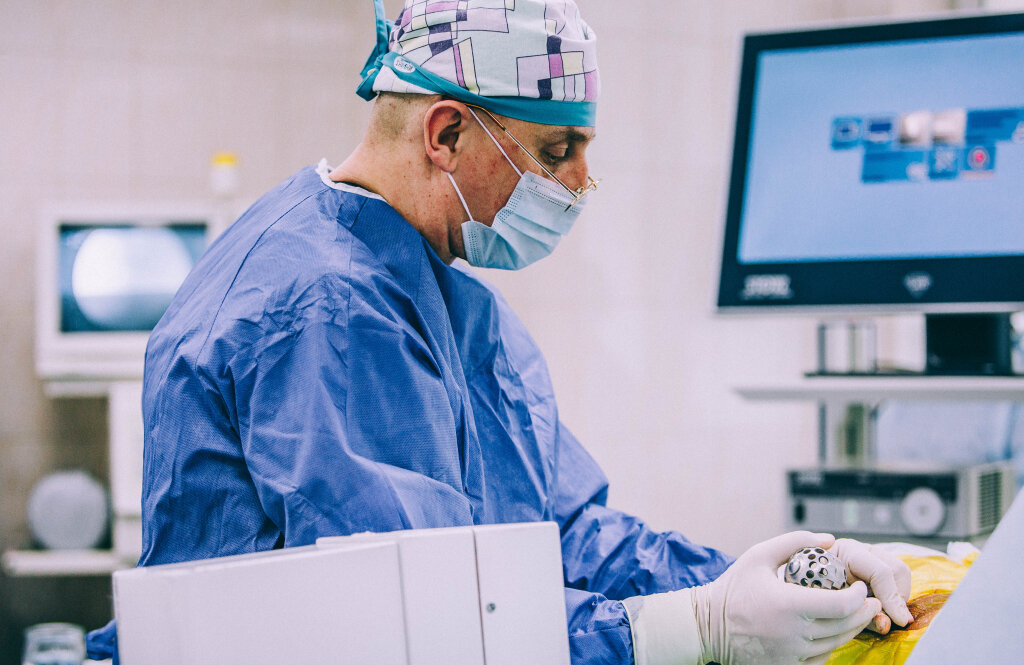 Клініка «Нейроспайн» - нейрохірургія, ортопедія и медицина болю