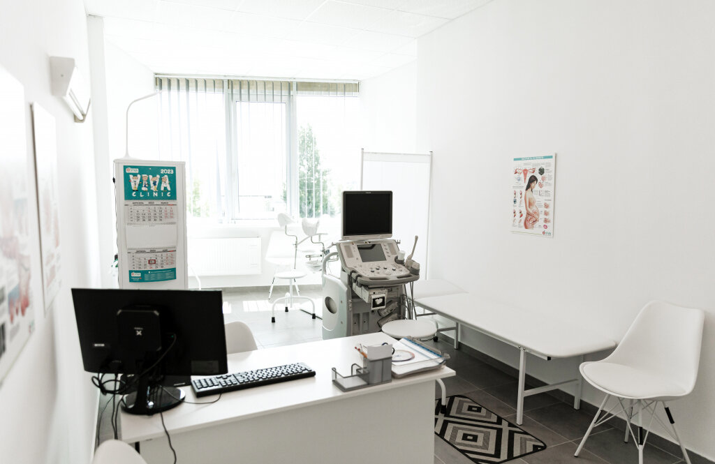 Клініка VIVA на Чайках