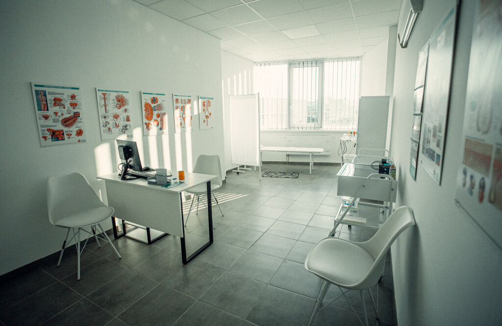 Клініка VIVA на Чайках