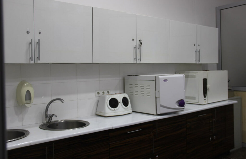 Стоматологічна клініка ApeX