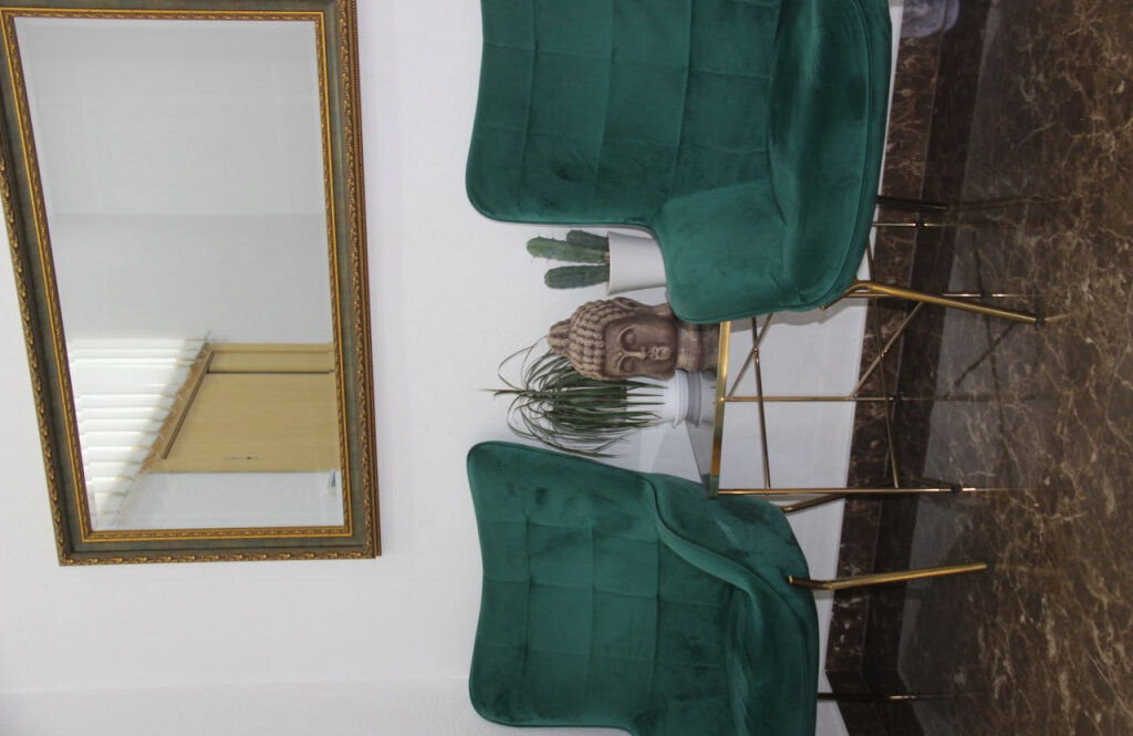 Стоматологічна клініка ApeX