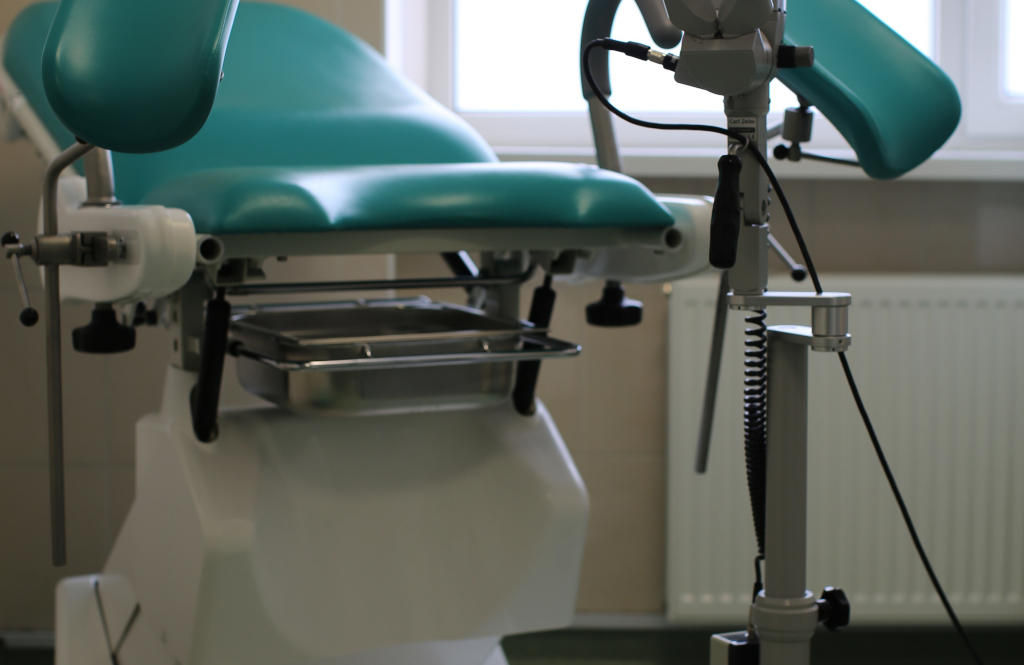 Гінекологічний центр "НАДІЯ" на вул. Дегтярівська