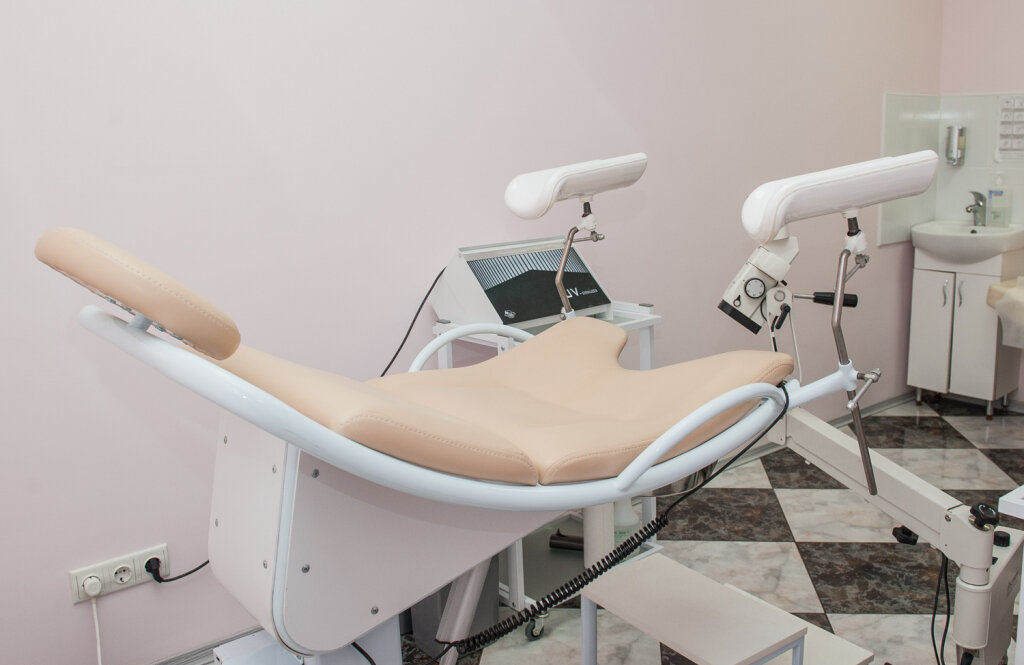 Академія вашого здоров'я на м. Чернігівська