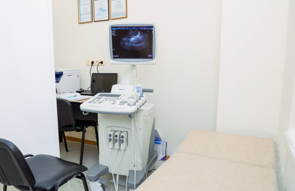 Медичний центр Олега Колібаби