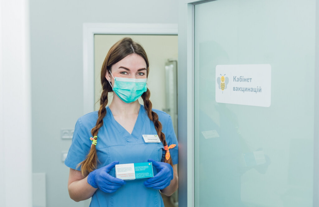 Медичний центр КіндерКлінік на Вишгородській