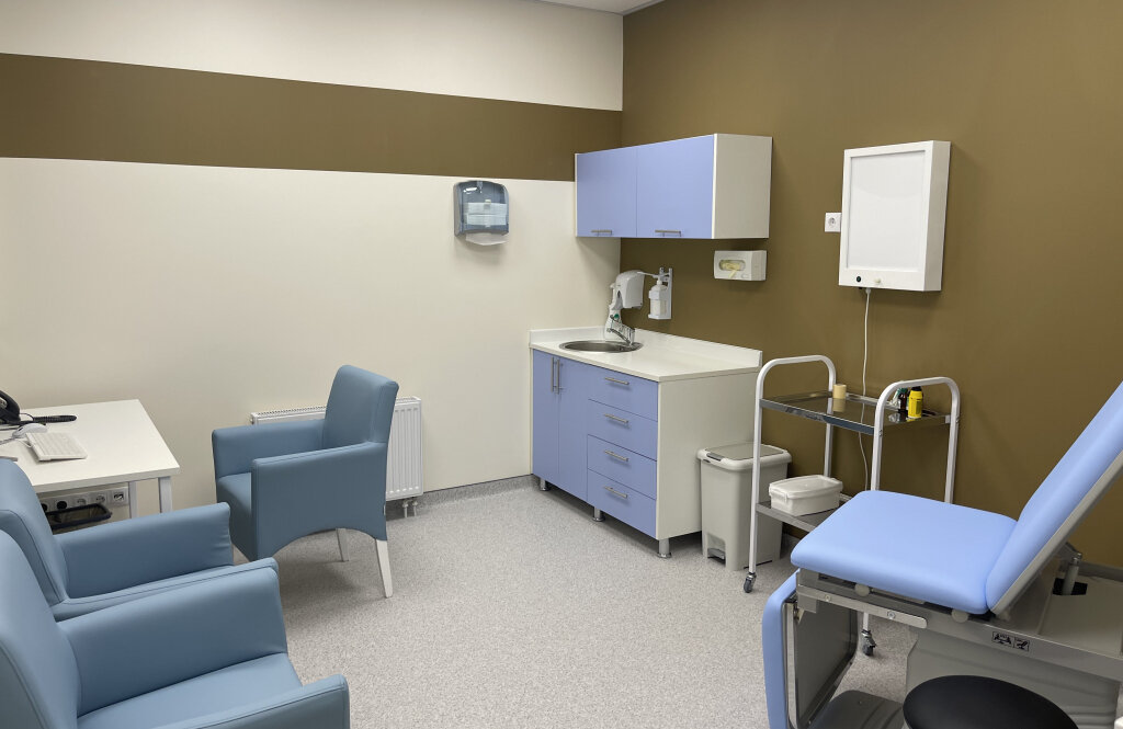 Universum Clinic (Універсум Клінік) на Тараса Шевченка, 27