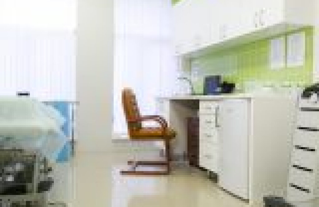 Інститут вертебрології та реабілітації на Позняках