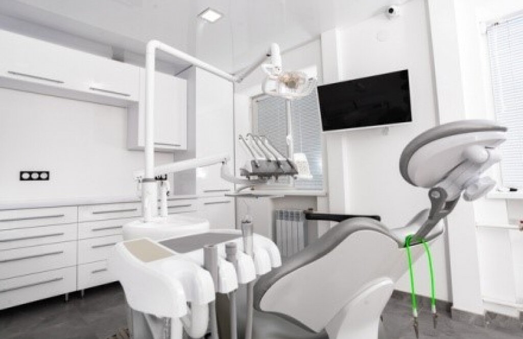 «VAV dental clinic»