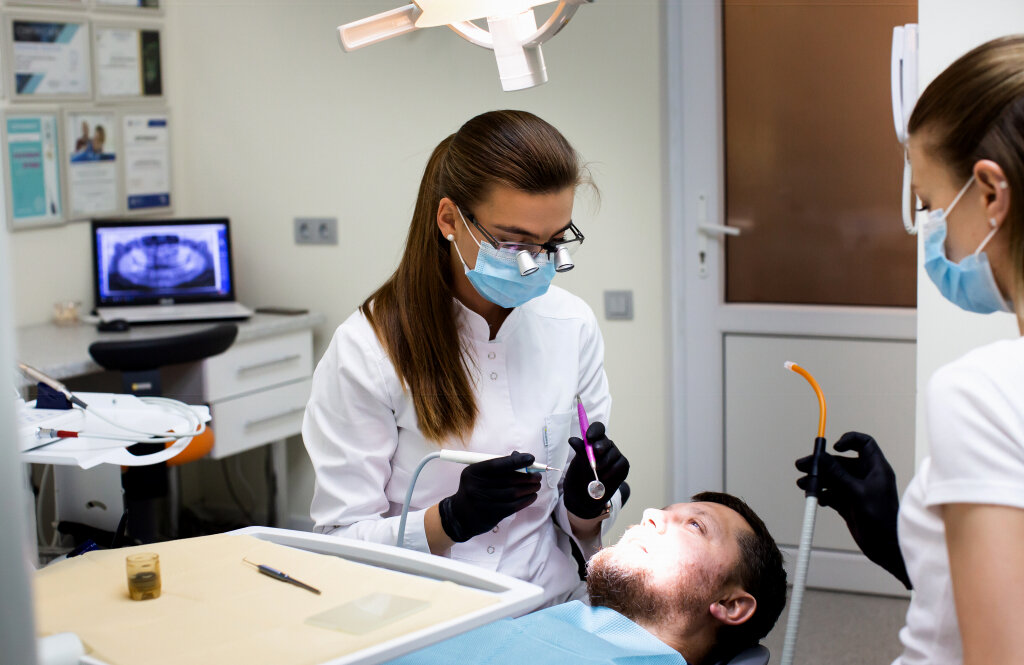 Стоматологічна клініка «Вітасан»