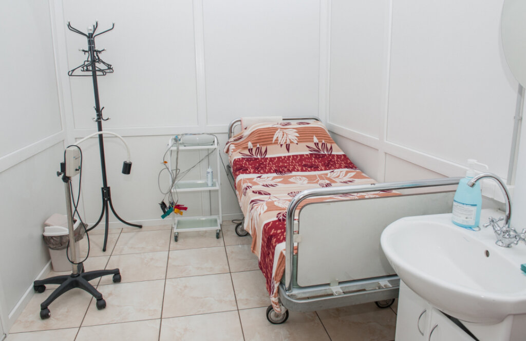 Нью-лайф, міжнародна медична клініка