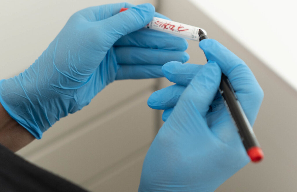 RHINO Clinica (РІНО Клініка), медичний центр