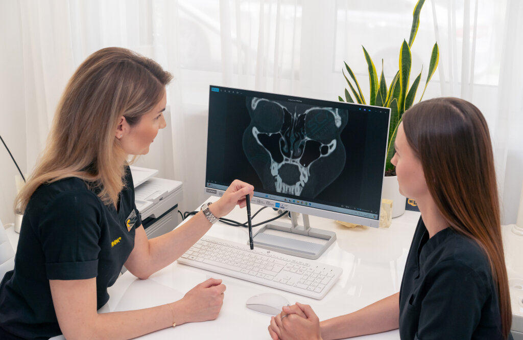 RHINO Clinica (РІНО Клініка), медичний центр