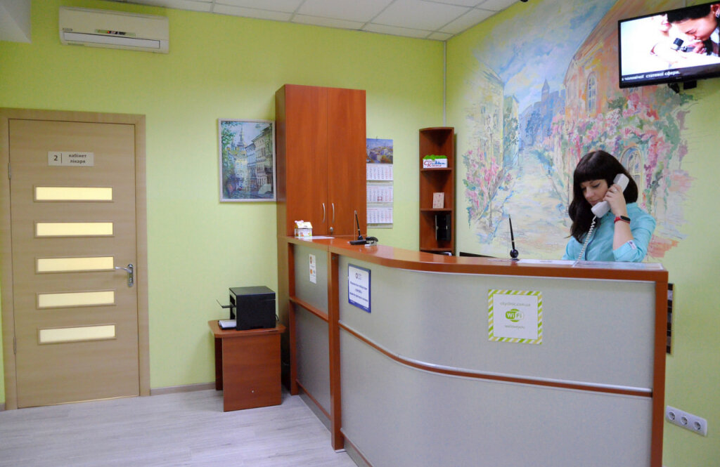 Сіті Клініка на просп. Науки