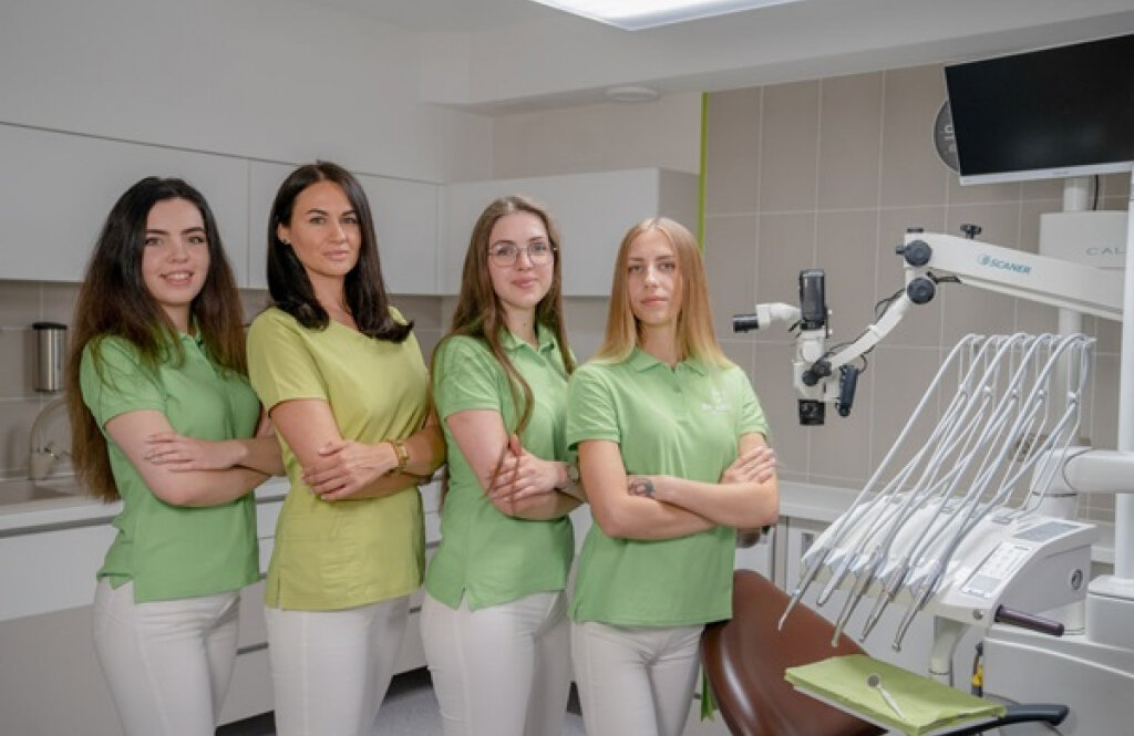 Стоматологічна клініка Dr.Kozak Dental Clinic (Доктор Козак)
