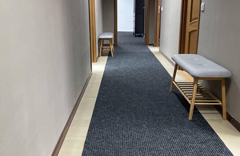 "РЕНЕСАНС - КИЇВ" на Нижньому Валу