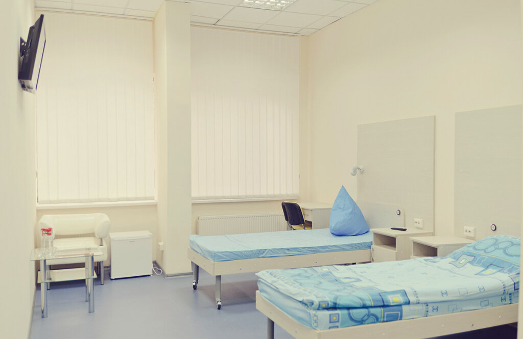 Медургент, клініка реконструктивної хірургії, нейрохірургії