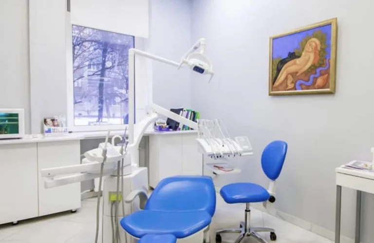 Пломбір (PlombirDental), стоматологічна клініка