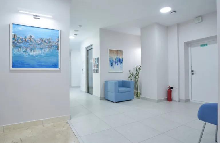 Смарт Медікал Центр (Smart Medical Center) на Чернігівській