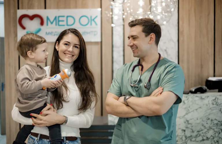MED OK медичний центр на вул. Зодчих