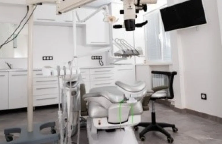 «VAV dental clinic»