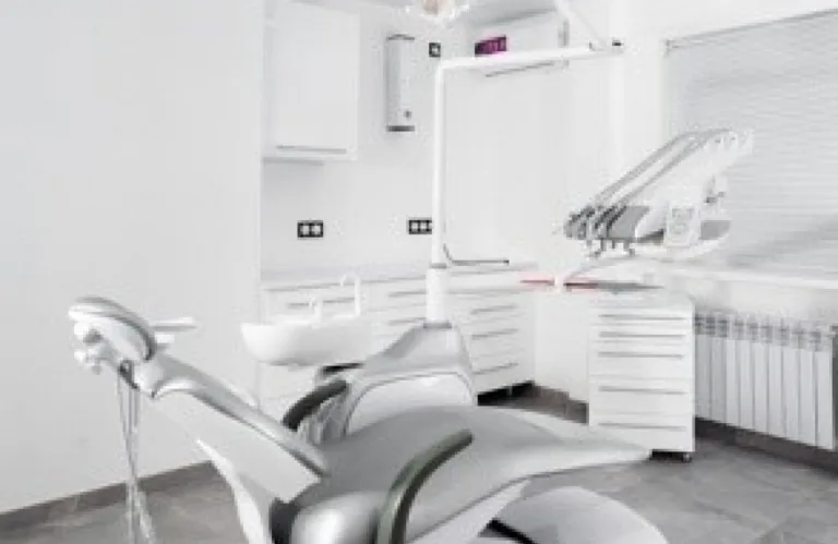 «VAV dental clinic»