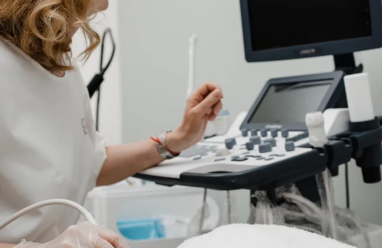 АВС (Age and Beauty Control Clinic), Медичний центр інноваційних технологій