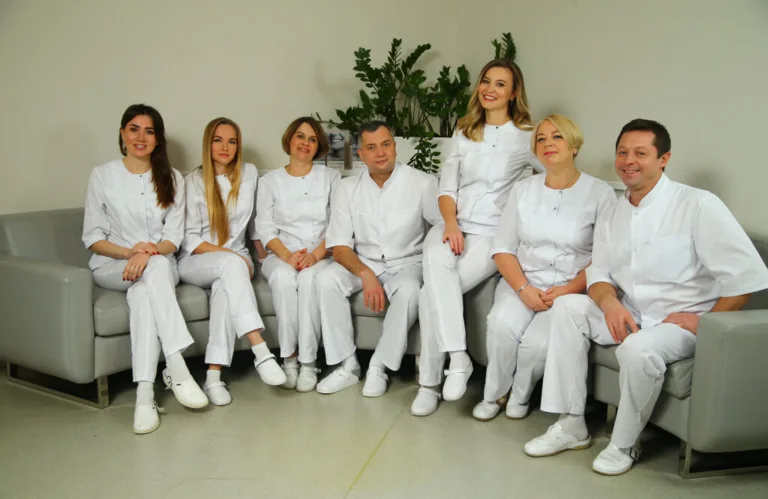 Клініка дентальної хірургії професора Вєсової