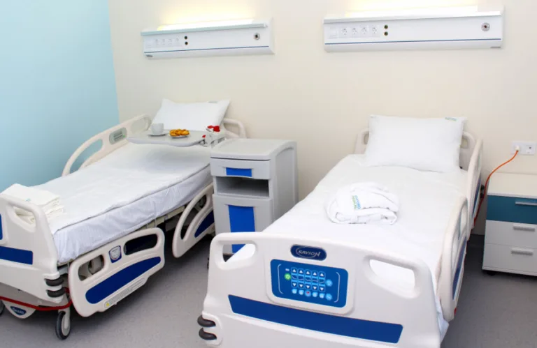Оксфорд Медікал (Oxford Medical) на Березняківській